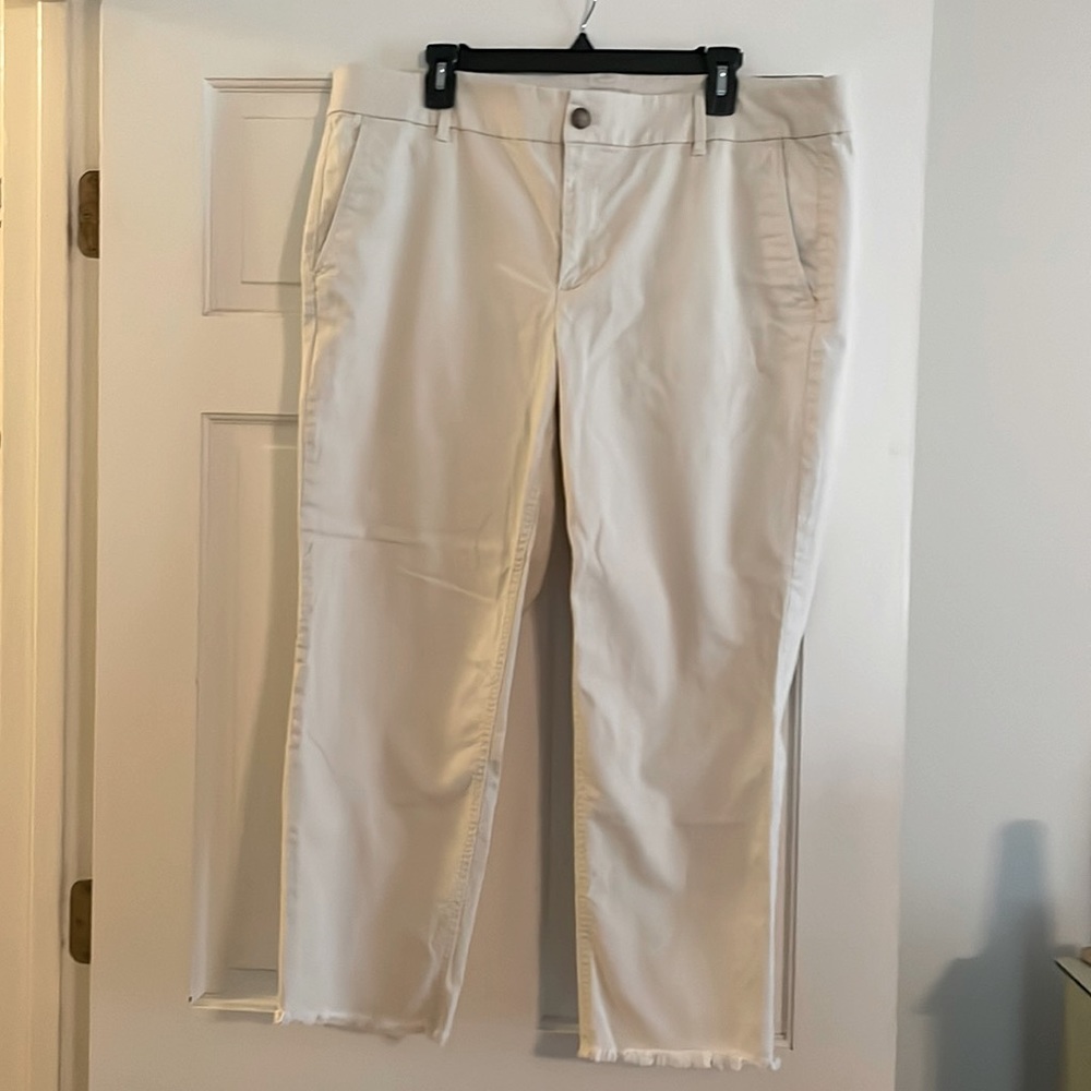 Loft girlfriend chino